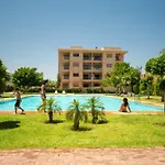 Magnifique Appartement Moderne De 2 Chambres Avec Piscine A 10 Min Du Centre De Marrakech
