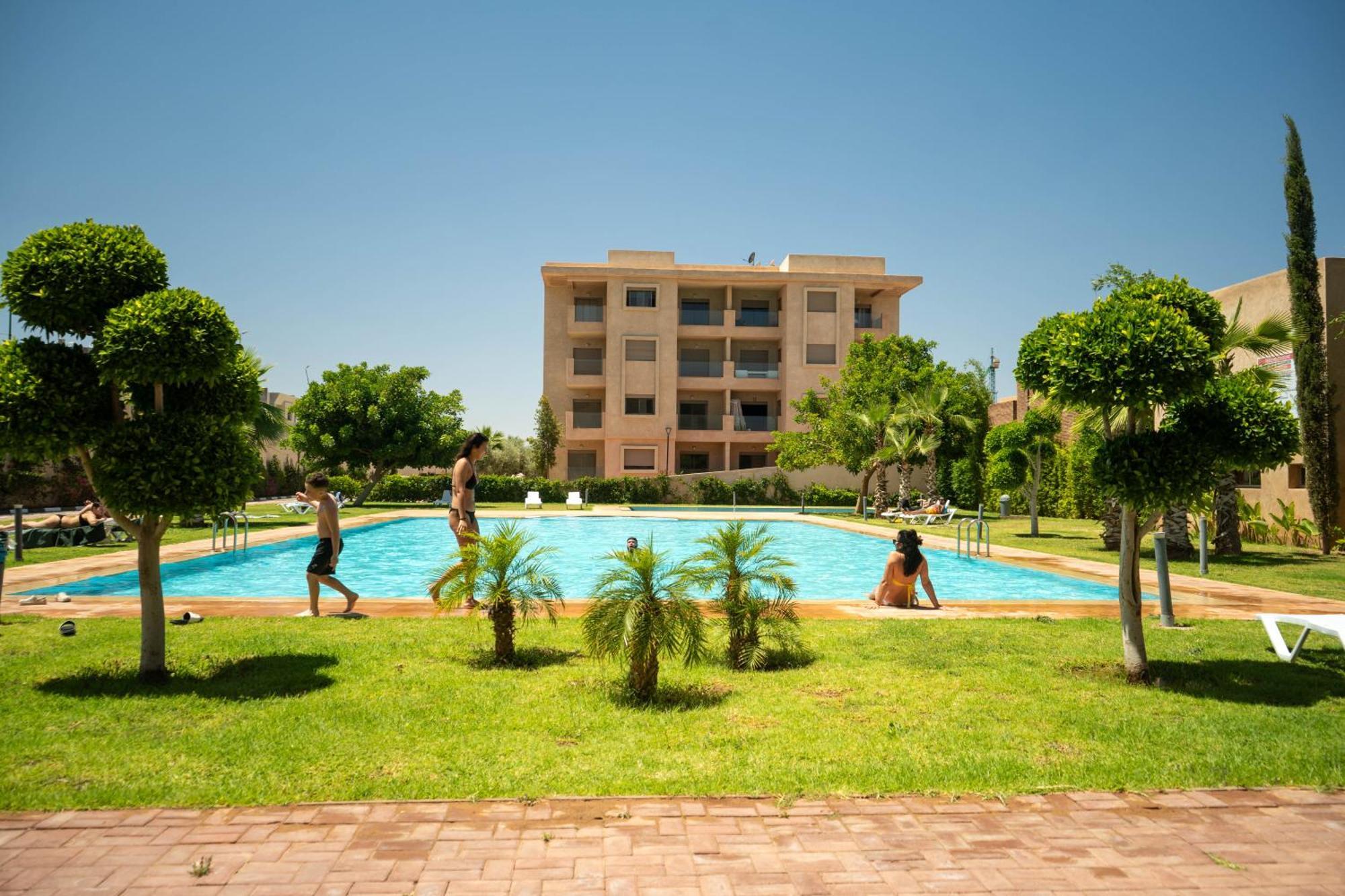 Apartamento Magnifique Moderne De 2 Avec Piscine A 10 Min Du Centre De Marrakech